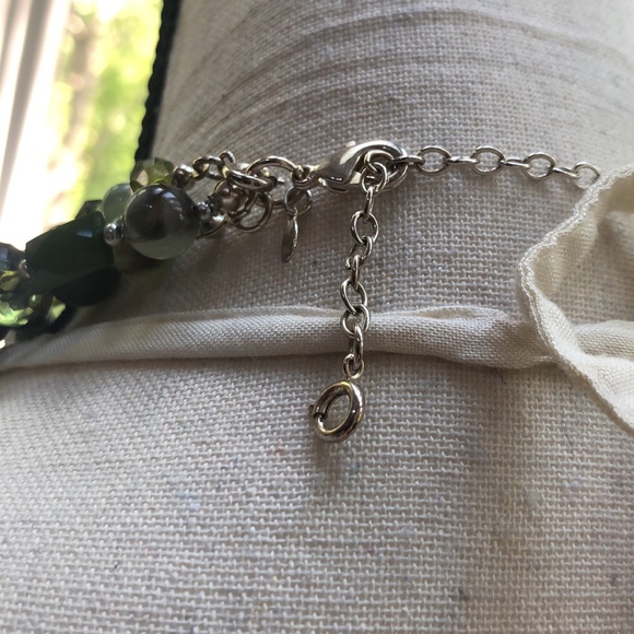 Green Bead Necklace | PREMIERE DESIGNS 3 STRAND BEADED NECKLACE - Picture 4 of 7